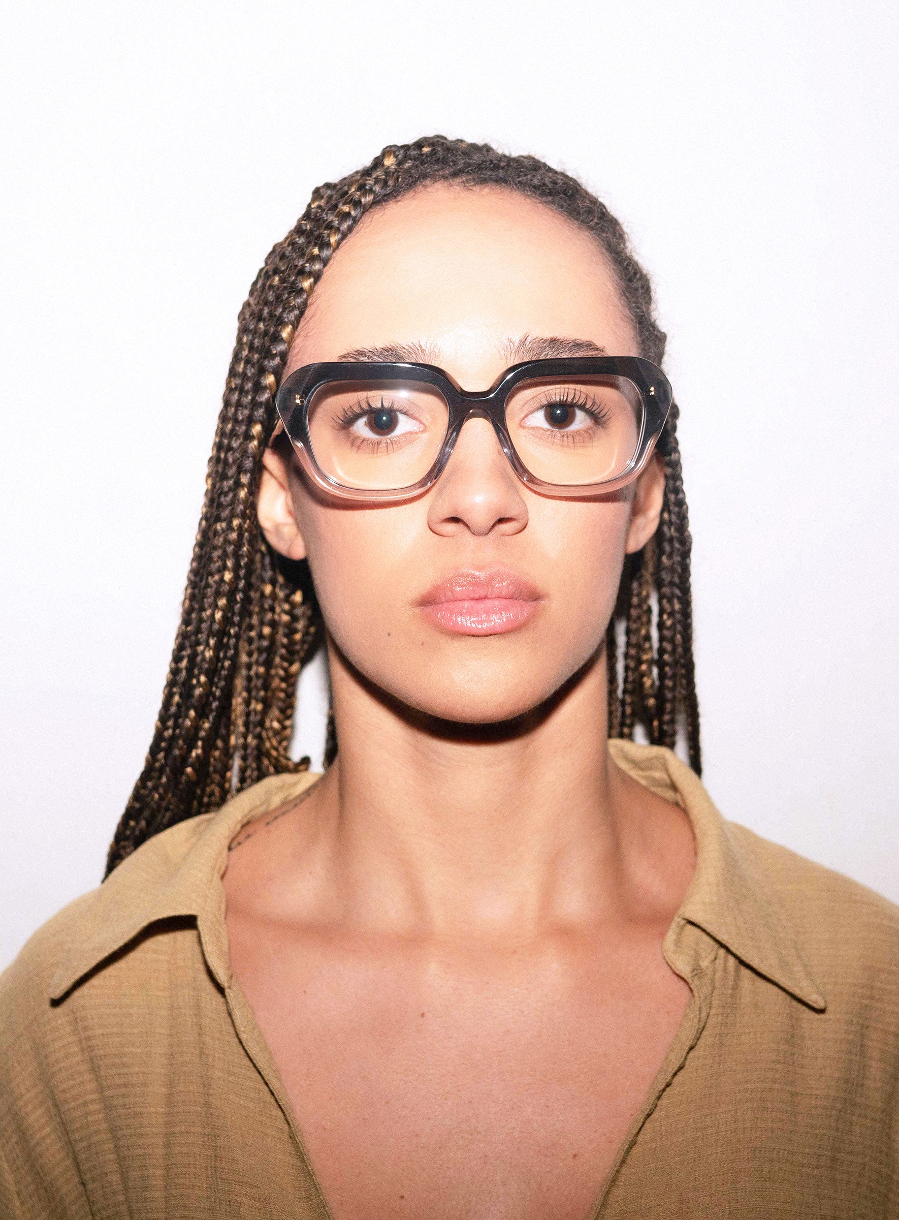 THE NEW ROMANTIC grey gradient