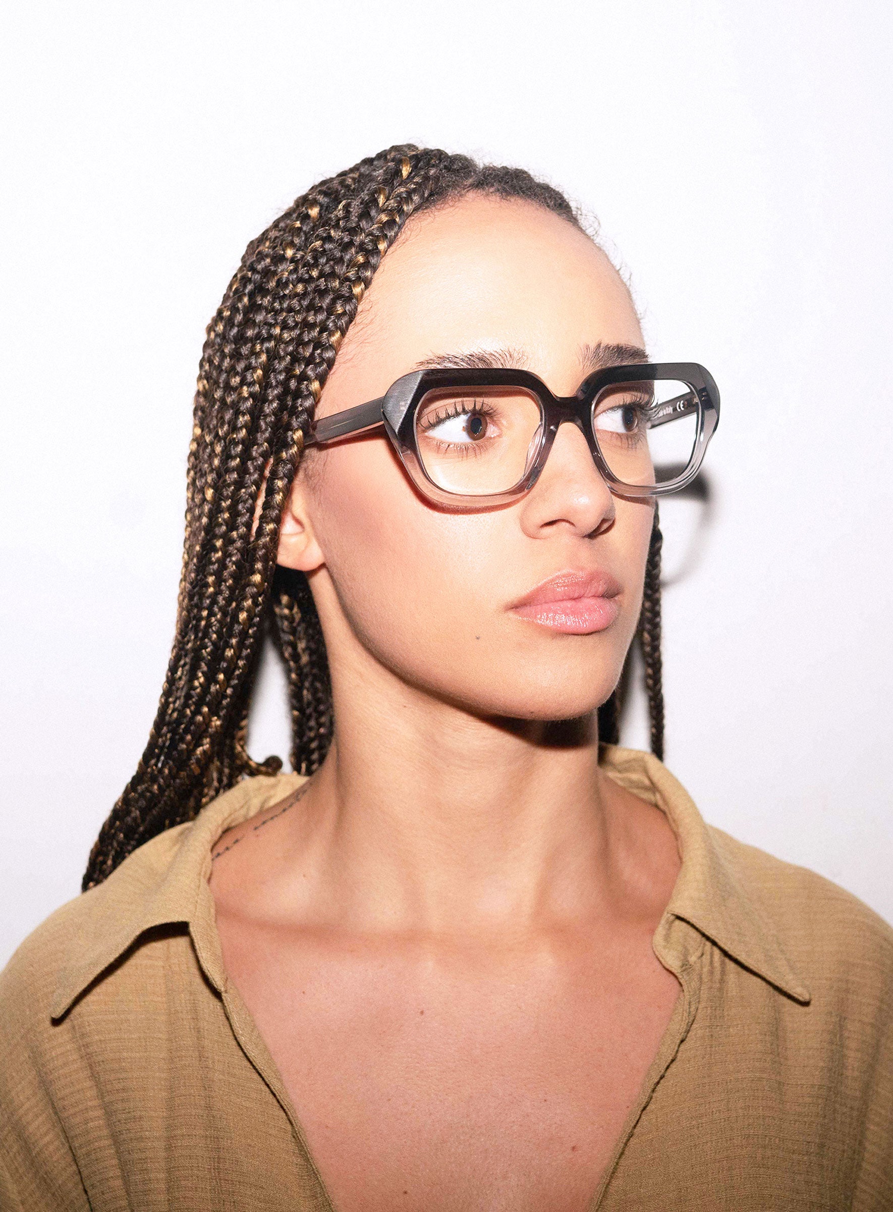 THE NEW ROMANTIC grey gradient