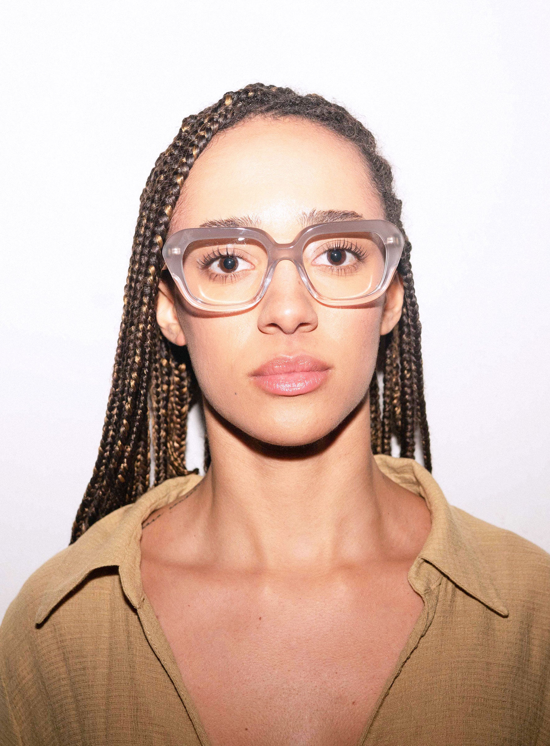 THE NEW ROMANTIC nude gradient