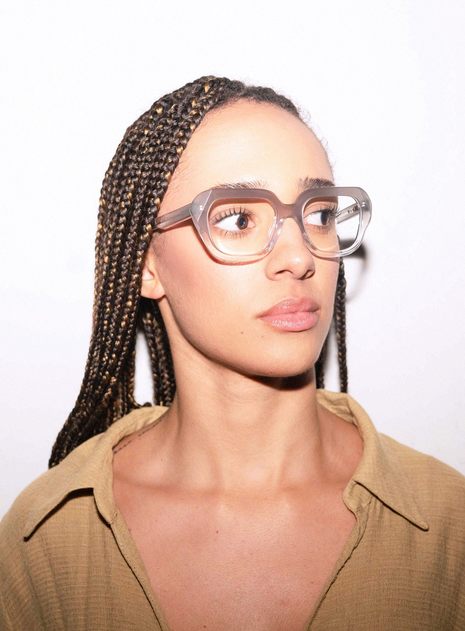 THE NEW ROMANTIC nude gradient