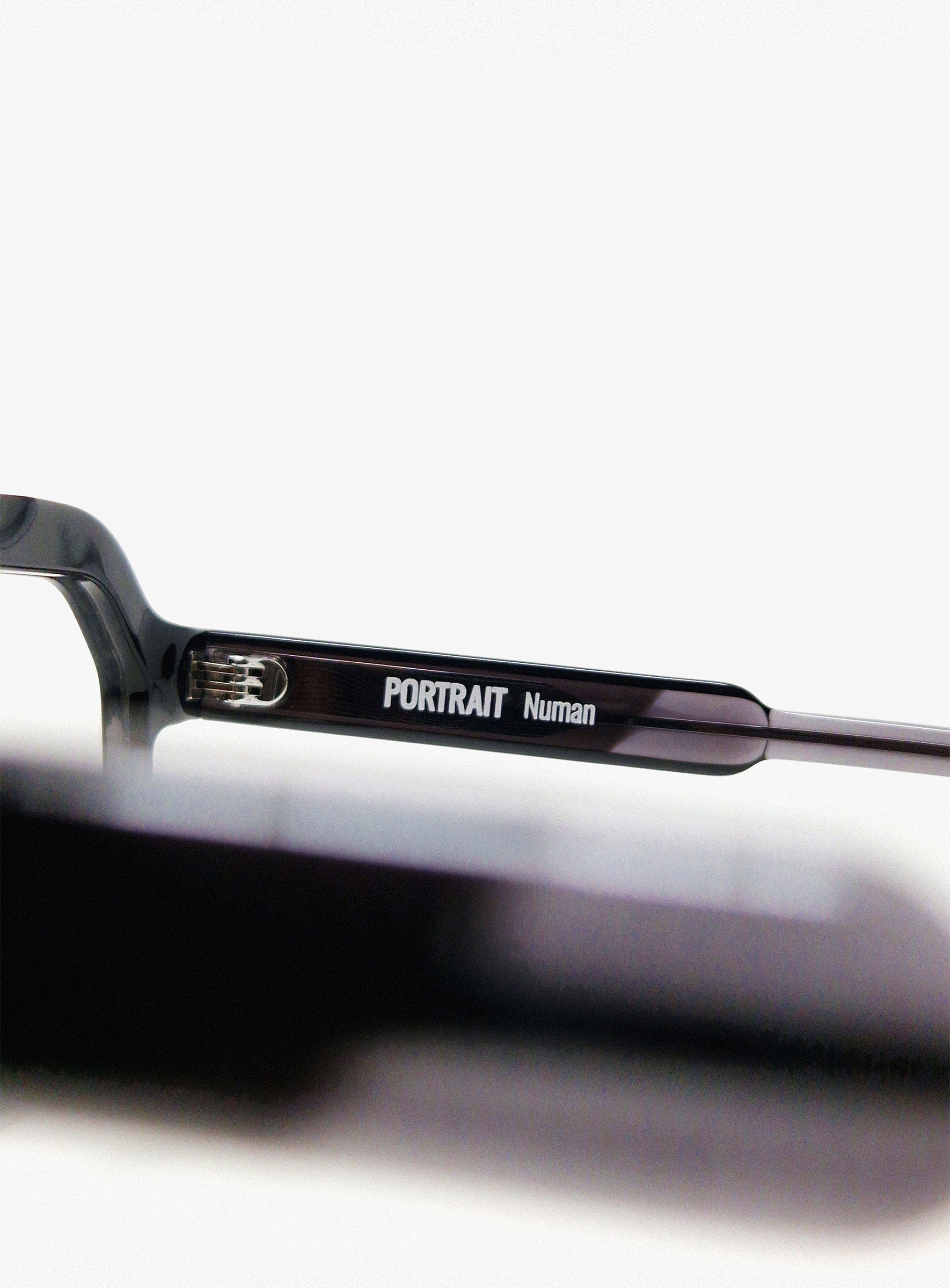 NUMAN Black