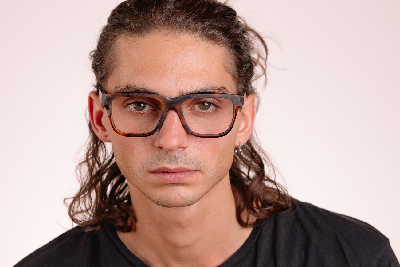 THE EDITOR Classic Tortoise