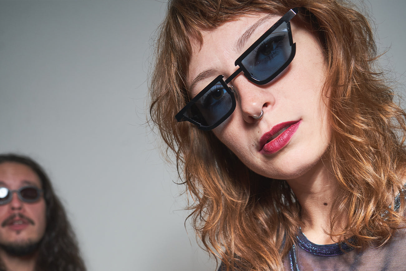 JUNE Black Blue Marble