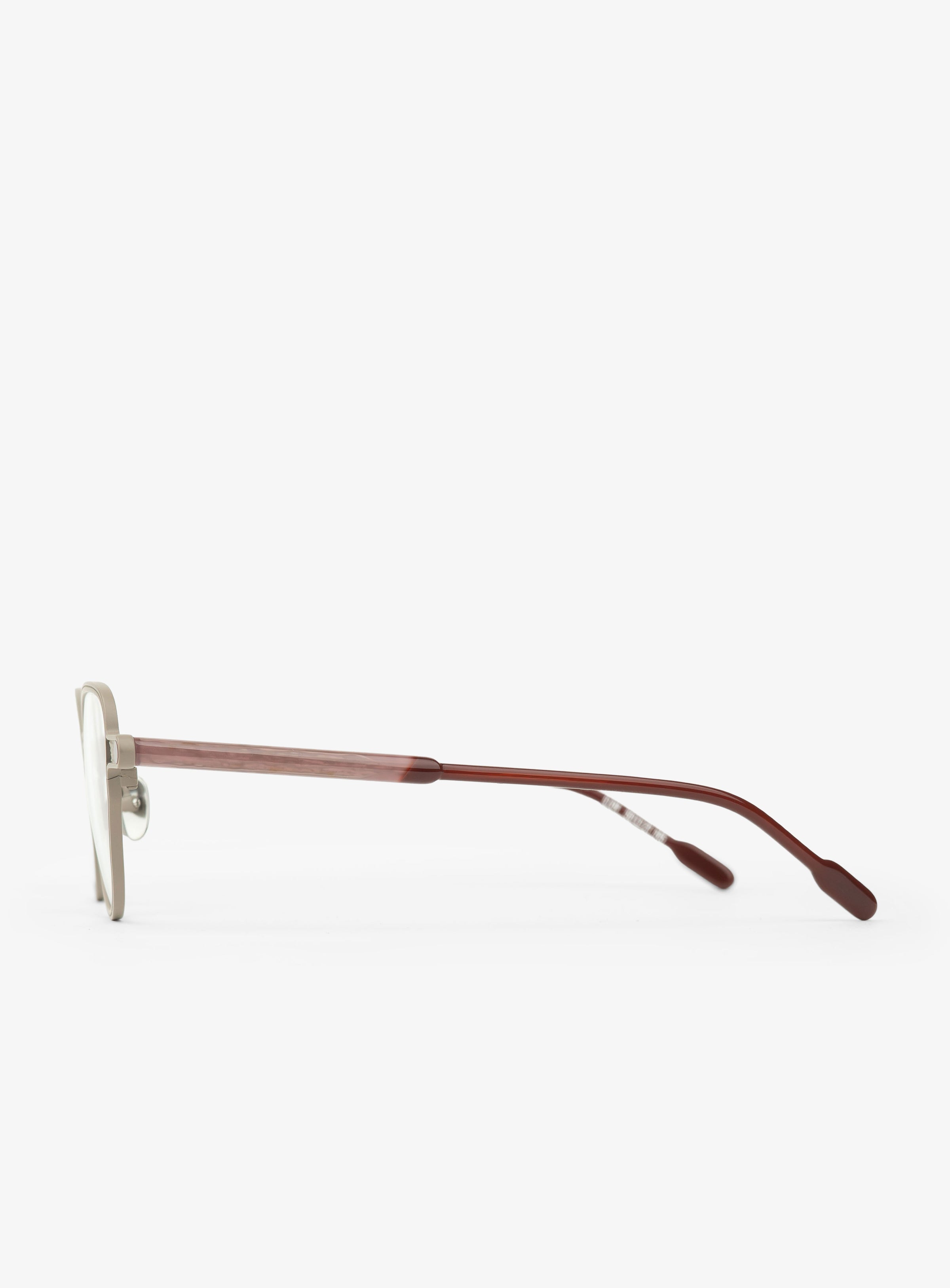 FUTURA Clay Brown