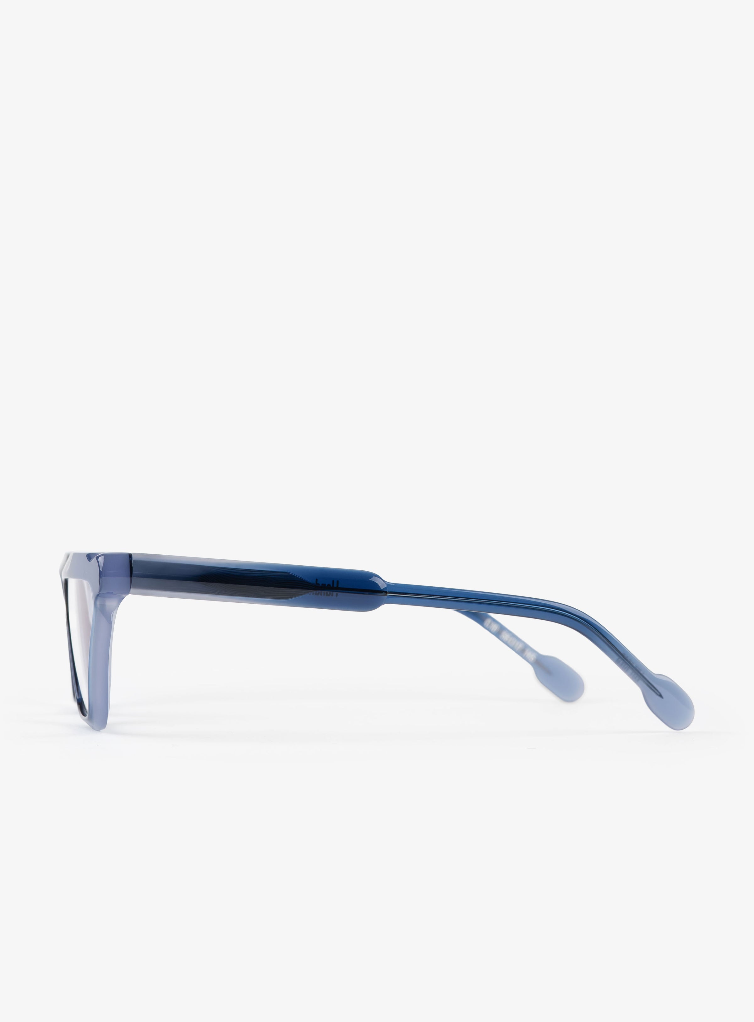 RENEE Blue Gradient