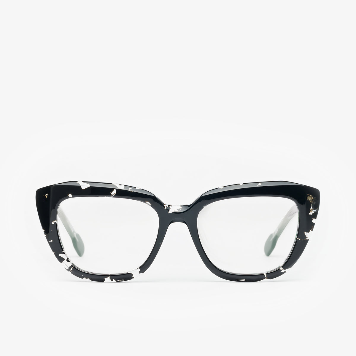 Sophia Oversized Square Sunglasses – Black Elegance Edition SOPHIA Revisited Timeless Elegance | Oliver Goldsmith main image 2